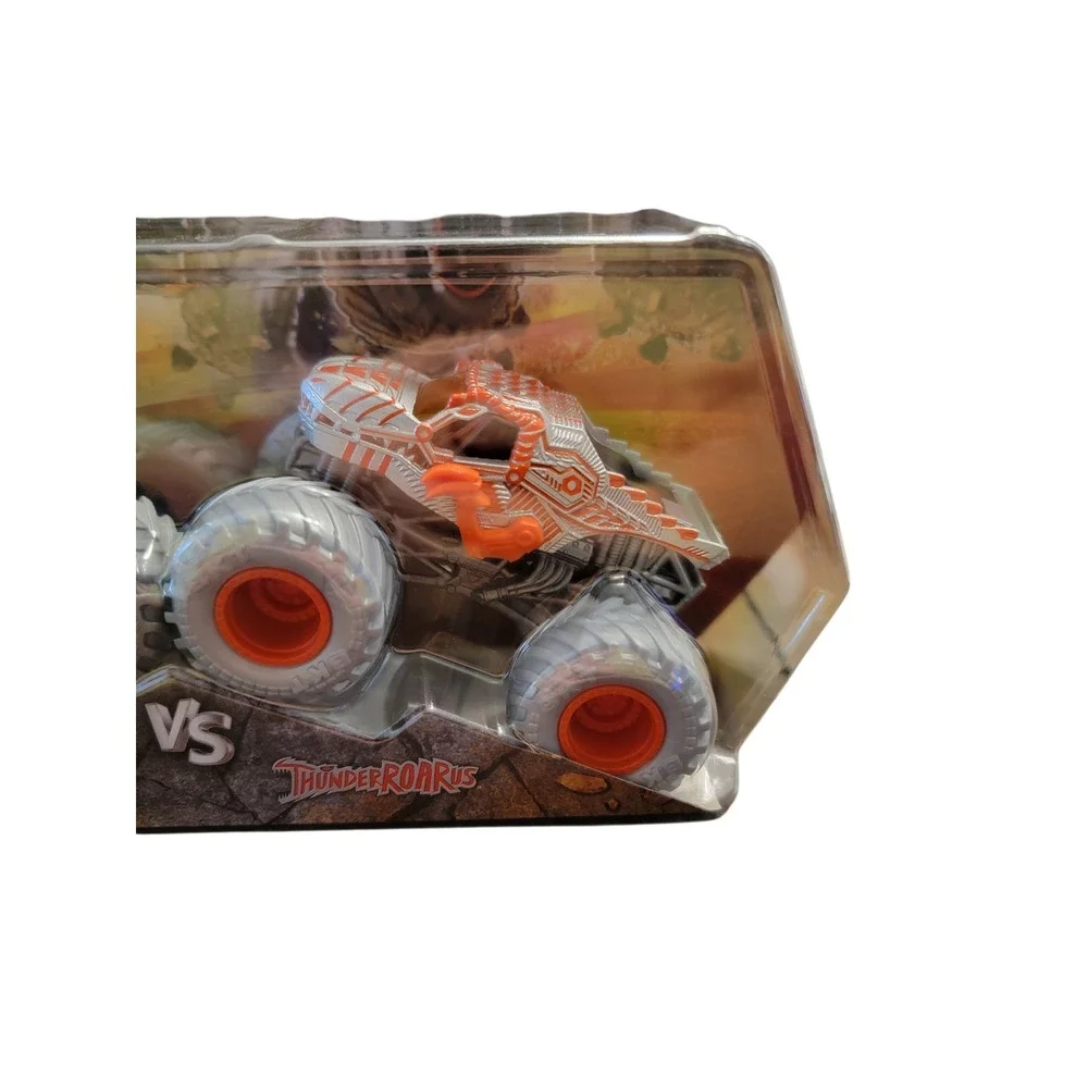 Monster Jam Truck Set  Son uva Digger vs Thunder ROARus Diecast Toy 2 Pack‎